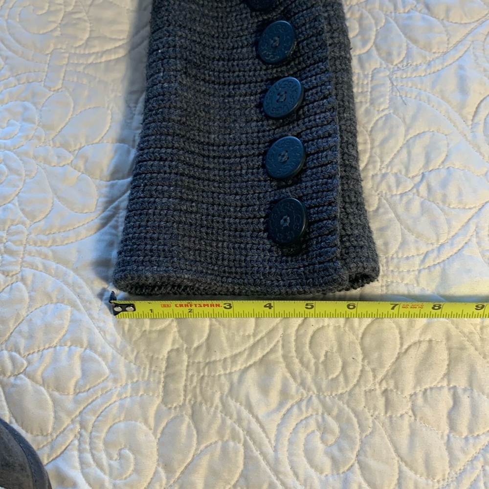 Classic cardy Uggs - Picture 8 of 13